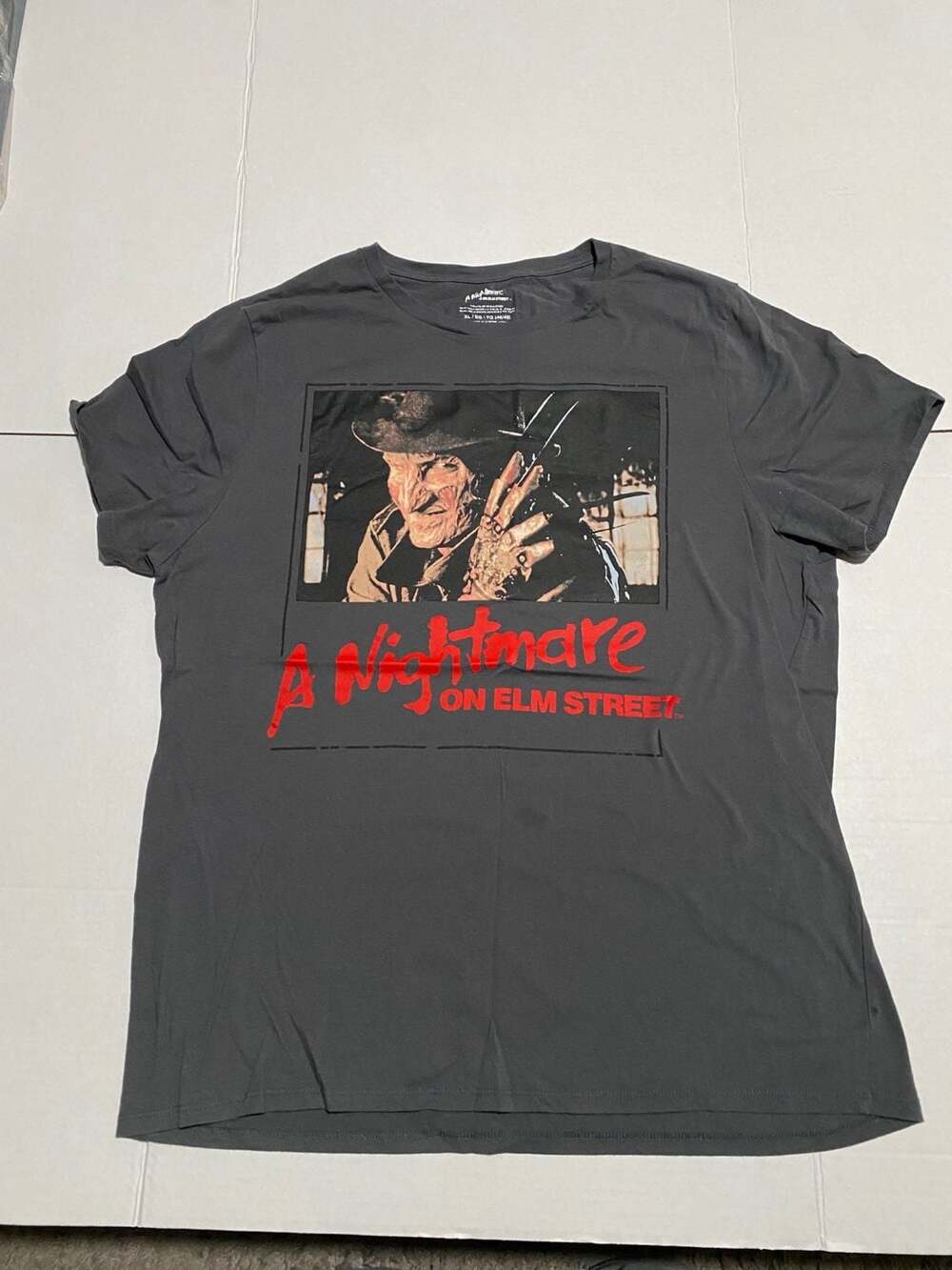A Nightmare on Elm Street Freddy Krueger Graphic T-Shirt Grey Size XL